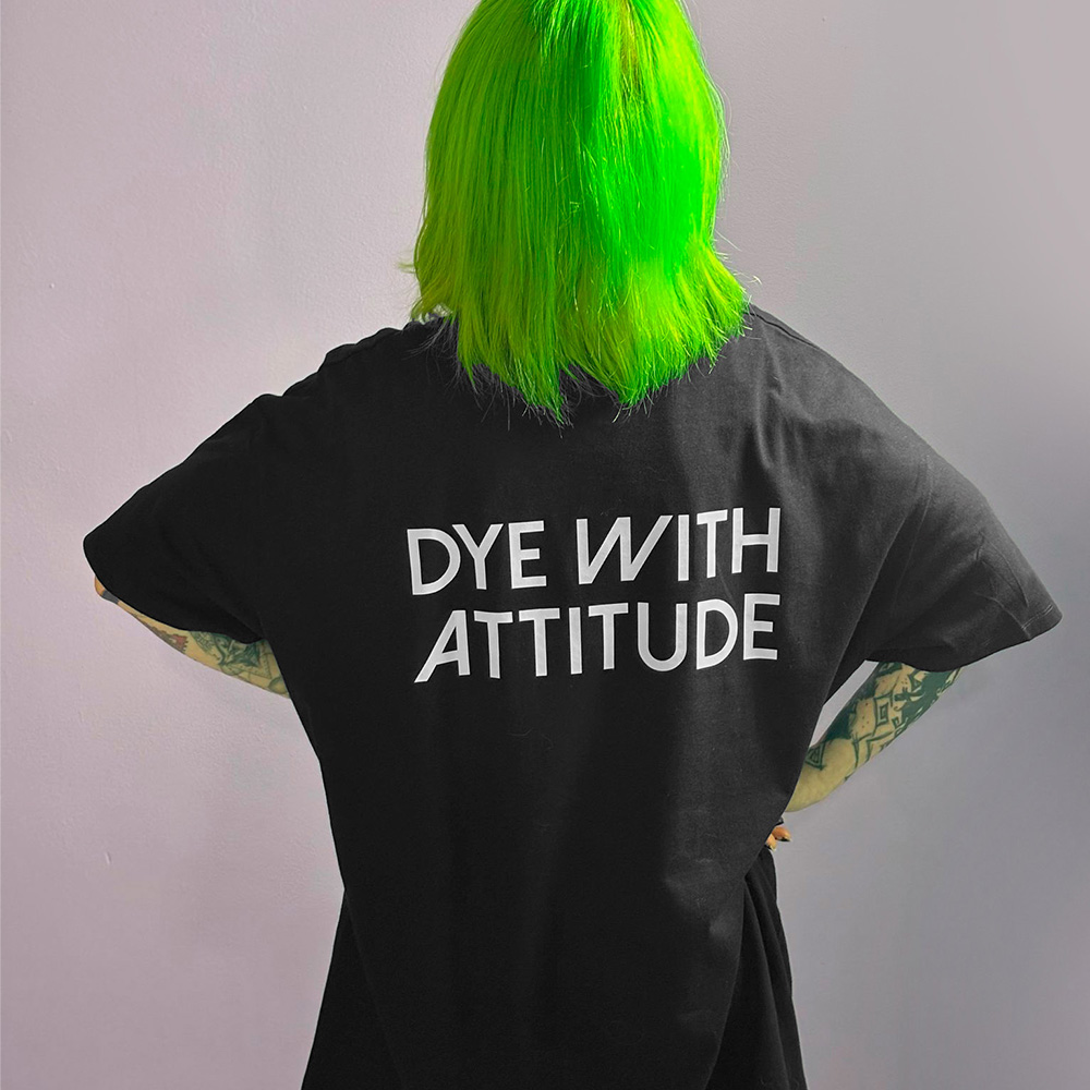 Attitude Hair Dye - I Will Dye In This Shirt Unisex T-shirt - Zwart/Regenboog